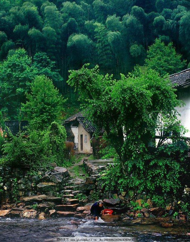 河南一老师揪学生头发致皮骨分离，涉事老师将面临什么责任？